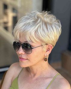 Edgy Pixie Hairstyles, Layered Pixie, Longer Pixie Haircut, Pixie Cut With Bangs, Long Pixie Cuts, Blonde Pixie Cuts, Long Pixie, Haircut For Older Women