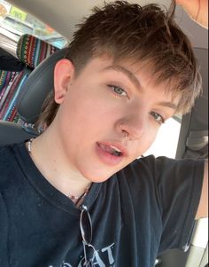 my first mullet after cutting my hair off Queer Mullet Short, Really Short Mullet, Haircuts Nonbinary, Masc Pixie Cut, Lesbian Mullet Haircut, Short Queer Hair, Micro Mullet, Buzzcut Mullet, Nonbinary Mullet