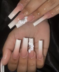 White Acrylic Nails 3d Flowers, Ombré Flower Nails, Flower Long Nails, Aqua Nails, Fall Nail Ideas, Festive Nail Art, Red Acrylic Nails, Blue Acrylic Nails