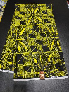 DESCRIPTION African Ankara Fabric. This is high quality African print is 100% cotton and it's 45 inches wide. It is used for making African Clothing, African quilts, & For Home decoration. FYI: Print is Double sided. The listing is for 3yards and 6yards Each piece of fabric measures: 105 - 108in by 45in for 3yards 210 - 216in by 45in for 6yards If you purchase more than one yard, you will receive one continuous piece. *If you require more than what I have listed, feel free to send me email. CARE African Quilts, Clean And Press, Head Wrap Headband, Ankara Print, African Ankara, Fabric Headbands, Ankara Fabric, Yellow And Black, Mixing Fabrics