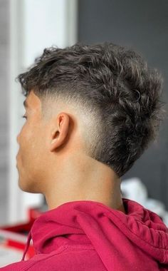 Mid Fade Haircut, Mullet Fade, Mohawk Hairstyles Men, Mens Haircuts Short Hair, Burst Fade, Low Fade Haircut, Haircuts Short Hair, Men Haircut Curly Hair, Boys Haircut