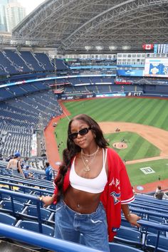 Baseball game aesthetic, baseball jersey outfit inspo, digital camera , baseball game photo idea, summer aesthetic, summer outfit, jorts inspo Baseball Jersey And Skirt Outfit, Fits With Baseball Jersey, Nationals Baseball Outfit, Cute Sports Game Outfits, Going To A Game Outfit, Watching A Game Outfit, Baseball Game Outfit Inspo Summer, Baseball Outfit Black Women, Game Fits Women