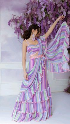 Ready To Drape Saree, Pre Stitched Saree Ready To Wear, Lilac Indian Outfit, Engagement Dress For Women, Wedding Ceremony Outfit, Saree Silhouette, Indian Wedding Mehendi, Pre Draped Saree, Pre Stitched Saree