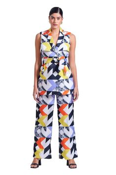 Multicolor sleeveless blazer with geometric print. Paired with printed straight pant and belt. - Aza Fashions Chic Multicolor Workwear Sets, Sleeveless Blazer, Pant Set For Women, Satin Color, Printed Blazer, Pants Pattern, Pant Set, Straight Pants, Set For Women