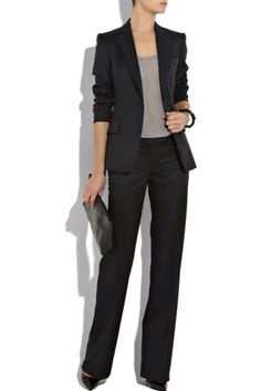 Women Pant Suits, Formal Work Wear, Black Tuxedo Suit, Black Trousers Women, Suits Black, Costume Noir, Traje Casual, Pantsuits For Women, Fashion Business Casual