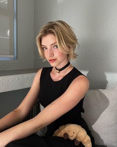 Niamh Adkins, Girls Short Haircuts, Really Short Hair, Fairy Hair, Instagram People, Hair Inspiration Short, Blonde Hair Looks, Shot Hair Styles, December 19