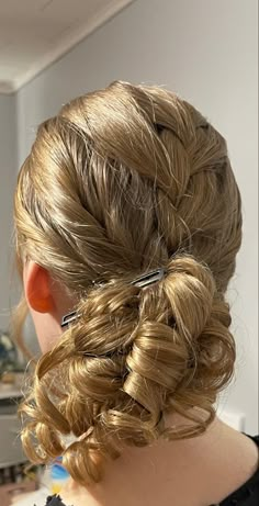 Cute Apostolic Hairstyles, Pentecostal Hair, Apostolic Updos For Long Hair, Apostolic Hair, Apostolic Pentecostal Hairstyles Updo Hair Tutorials, Pentecostal Hairstyles, Fast Hairstyles, Pin Curls, Happy Hair