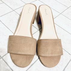 Vegan Suede Sandals In A Gorgeous Taupe Color With Cream Soles. All Vegan Manmade Materials, Women’s Size 10, Heel Is About 1.5” High. Brand New Out Of Box, Unworn But May Have Minor Color Transfer/Marks From Storage. Retails For $40 Trendy Beige Suede Sandals, Beige Suede Open Toe Mules, Pink Suede Heels, Strappy Block Heel Sandals, Stacked Heel Sandal, Animal Print Flats, Raffia Sandals, Yellow Sandals, Strappy Block Heels