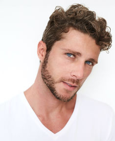 Curly Crew Cut 2c Men Hairstyles, 2c Men Hair, Long Crew Cut Men, Defined Curls Men, 3a Mens Haircut, Winter Floral