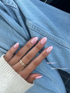 Nails Pink Chrome French, Chrome Simple Nails, Nail Inspo Trendy French Tip, Pink Tip Chrome Nails, Back To School Simple Nails, Baby Pink Tip Nails, Pink French Tip Nails With Chrome, Pink French Tip Nails Chrome, Pink French Tips With Chrome