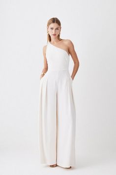 Wedding Jumpsuits For Bride, Wedding Playsuit, Graduation Jumpsuit Outfit, Wedding Jumpsuit The Bride, White Wedding Jumpsuit, White Bridal Jumpsuit, White Jumpsuit Formal, Jumpsuit Outfit Wedding, Jumpsuit Wedding Dress