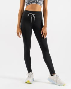 Whether you're running laps or errands  you can wear the women's rabbit EZ High-Rise Tights. Their high-rise fit and buttery soft fabric make them great for working out—and relaxing after you're done. Womens Running Pants, Running Tights Women, Thermal Tights, Thermal Pants, Fleece Jacket Womens, Running Pants, Running Tights, Black Xs, Half Zip Pullover