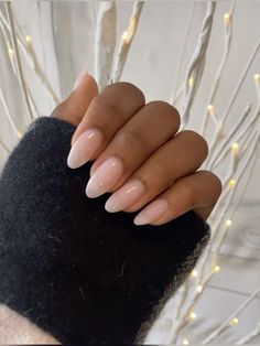 December Neutral Nails, Almond Nails Clean Girl, Nude Ombre Nails Almond, Creme Nails, Hard Gel Nails, Solid Color Nails, Basic Nails, Casual Nails, School Nails