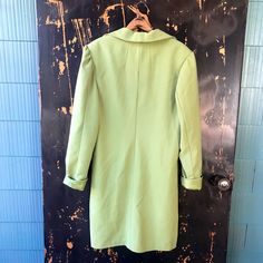 "Crazy unique vintage 60's/ 70's mod lime green/ chartreuse high low blazer jacket. Semi cropped in the front, duster length tail in back. Slightly puffed sleeve. Longer sleeve, looks great rolled once. 4 buttons in front with a secret black one being most important. Most likely polyester. Acetate feel lining. No tags! Definitely one of a kind. Will best fit women's medium. Good vintage condition, with signs of age and wear. Such a very rad piece. Im obsessed. Measurements laying flat: fabric do 60's Mod, Green Chartreuse, Im Obsessed, Semi Cropped, 60s Mod, Trapeze Dress, Womens Blazers, Unique Dresses, Pretty Dresses