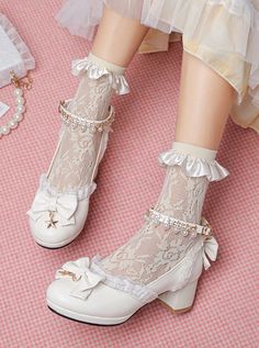 Sweet And Cute Lolita Round Bow Metal Pentagram Decoration Lace Pearl Rhinestone Pendant Buckle Strap High Heel Shoes High School Shoes, School Dr, Pink Platform Heels, Spring Heels, Pink Platform, Pearl Shoes, Girls Heels, Charm School, Princess Shoes