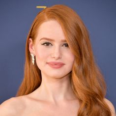 Madelaine Petsch Hair Color, Red Headed Actresses, Hair Stars, Red Hair Celebrities, Red Hair Inspiration, Iconic People, Celebrity Hair Colors