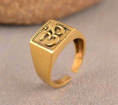 Men's Om Ring, Brass Ring, Ohm Ring, Designer Ring, Vintage Ring, Dainty Ring, Handmade jewelry, Meditation Ring, Religious Ring, Yoga Ring IMPORTANT NOTE....👇 free surprise gift on purchase of 1 product. 2 rings free gifts on purchase of 5 products. ❥ Customers' satisfaction is our biggest priority, please contact us with any questions/queries for future or existing orders, and we will do our best to make sure you are happy with your order. ❥Please make sure to add the correct address during c Ohm Ring, Yoga Ring, Thank Yo, Meditation Ring, Zierlicher Ring, 2 Rings, Meditation Rings, Surprise Gift, Ring Dainty