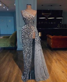 Sequin Prom Dresses Long, Valdrin Sahiti, Fashion Design Inspiration, فستان سهرة, Gala Dresses, Ootd Style, Glam Dresses, Party Gowns, Prom Party Dresses