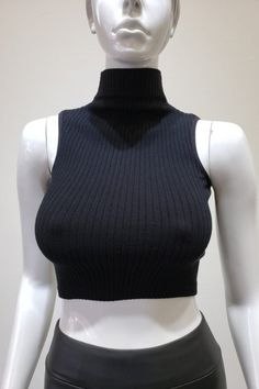 Black Ribbed Seamless Mock Neck Crop Top - STYLED BY ALX COUTUREShirts & Tops Mock Neck Top Outfit, Turtle Neck Outfits, Black Turtle Neck, Mock Neck Crop Top, Park Design, Turtle Neck Crop Top, Lazy Day Outfits, Ribbed Crop Top, Mock Neck Top