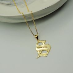 14K GOLD PERSONALIZED INITIAL NECKLACE * Material: 14k Solid Gold - 8k Solid Gold * Finish: White Gold - Yellow Gold - Rose Gold * Production Method : Laser and handmade processes * Lenght: Adjustable Between 14 inch - 22 inch * Letter Height: 1.5 cm A Necklace that your neck will seriously loveee. This name necklace is perfect for everyday. * 100% Handmade for your size * All jewelry comes in beautiful packaging, gift ready. * All items are made to order in Turkey. * Our current processing time Gold Custom Initial Pendant Necklace, Gold Custom Initial Pendant Necklace Hallmarked, Custom Gold Initial Pendant Necklace, Monogram Necklace Gold, Old English Letters, Gold Ear Climbers, Dainty Initial Necklace, Gothic Pendant, Custom Initial Necklace