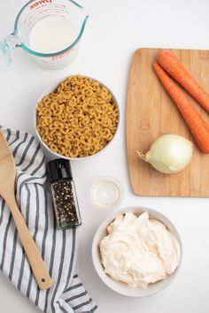 the ingredients to make this dish include carrots, rice and milk