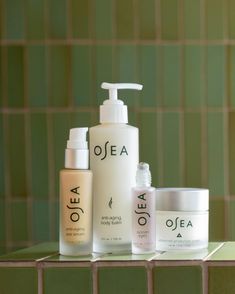 Browse our selection of clean, vegan and cruelty-free luxury skincare and body care made with organic ingredients at OSEA, clean beauty since 1996. Luxury Spa Products, Diy Eye Cream Recipe, Diy Witch Hazel, Facial Toner Recipe, Toner Witch Hazel, Osea Skincare, Luxury Skincare Packaging, Luxury Skincare Brands, Diy Witch