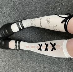 White Lace Socks, Lace Socks, Dope Fashion, Body Poses, Lace Up Heels, White Aesthetic, Upcycle Clothes, Minimalist Outfit