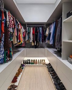 Organize Wardrobe Closet Full Walk In Closet Inspiration