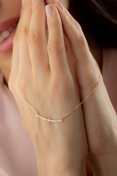 Curved Dainty Diamond Necklace, 14k 18k Solid Gold Delicate Necklace, Minimalist Diamond Jewelry for Women, Wedding Day Bridal Gift for Her  FEATURES• Solid Gold (real gold, not gold plated or gold filled material)• Gold Karat: 10K (417) - 14K (585) - 18K (750) (optional)• Pendant Width: 1.08 Inches (2.75 cm)• Available Gold Color: Yellow gold, rose gold and white gold (optional)• Diamond weight: Total 0.19 ct • Diamond color: G-H Color• Diamond clarity: SI• Necklace length: 14-16-18-20-22-24 in Dainty Diamond Necklace, Bridal Gift, Necklace Minimalist, Girly Jewelry, Diamond Color, Delicate Necklace, Bridal Gifts, Jewelry For Women, Diamond Clarity