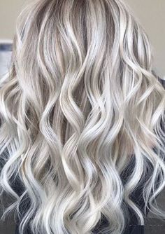 Platinový Blond, Icy Blonde Balayage, Blonde Balayage Hair, Ice Blonde Hair, Balayage Hair Color Ideas, Balayage Hair Color, Platinum Blonde Hair Color, Silver Blonde Hair, Icy Blonde Hair