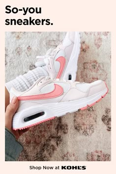 Cheap Nike Shoes For Women, Nike Sneakers Women, Preppy Shoes, Adidas Shoes Women, Nike Air Shoes, Cute Sneakers, Cute Nike Shoes, Womens Athletic Shoes, Cute Nikes