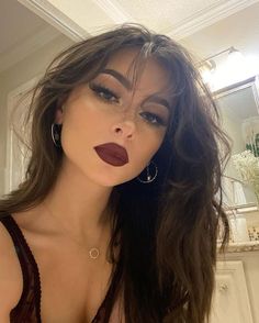 Cute Makeup Looks, Makeup Eye Looks, Foto Tips, Red Lipstick, Makeup Eyeliner, Glam Makeup