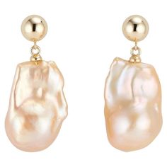 Bubble Earrings, Bubble Design, Mother Of Pearl Jewelry, Baroque Pearl Earrings, Winter Chic, Gold Pearl Earrings, Earrings Pearl, Jewelry Lookbook, Gorgeous Earrings