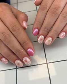 happy valentines day!!! 💘💘   #nailsart #gelnails #utahnails #logannails #loganutah #nailart #nailfeed #nailinspiration #nailpower #nails #nailworld #bombnails #luminarynails #luminarynailsystems #ericasta #gelnails #naturalnails #naildesigns #nailinspo #utahnailtech #utahnailartist #instagramnails Nails To Do At Home, Gel Nail Polish Ideas, Shabby Chic Nails, Nails Blooming Gel, Quirky Nail Art, Swaggy Nails, Ball Nails, Cutest Nails, Pink Nail Inspo