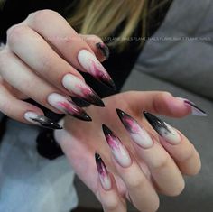 nail art Wolf Claws, Halloween Acrylic Nails, Hello Nails, Simple Gel Nails, Hot Nails