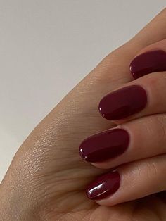 #nails #nailsideas #nailsdesign #nailsart #summernails #summernail #nail #naildesigns #nailart #nailsinspiration #nailsacrylic #acrylicnaildesigns #cutenailsacrylic #coffin nails Maroon Nails, Swarovski Nails, Nail Colors Winter, Her Nails, Red Nail, Minimalist Nails, Chic Nails, Manicure E Pedicure, Matte Nails