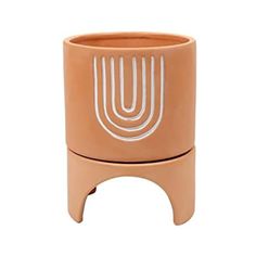 a small planter with the letter u on it's front and bottom part