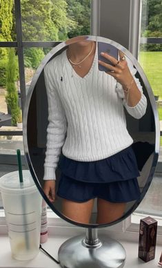 sweater linked below! Sixth Form Outfits, Sixth Form, Skandinavian Fashion, Stockholm Style, Looks Chic, Cute Everyday Outfits, Really Cute Outfits