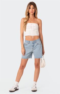 Feel like the ultimate sk8ter girl in these tomboy denim shorts. With their low-rise waist and relaxed fit, they'll become your go-2 pair for when you want to feel comfy and cool, with minimal effort. ShortsLow rise waistDenim fabric100% CottonModel wears size SModel height is 5'9Item care: Machine wash at maximum of 30ºC, do not bleach, tumble dry low, iron at a maximum of 110ºC, do not dry clean. Edikted Womens Tomboy Low Rise Denim Shorts - Blue size XS Senior Board, Low Rise Denim Shorts, Visionary Fashion, Jean Short Outfits, Top Strapless, Swimwear Dress, Denim Cutoff Shorts, Denim Shorts Women, Bustier Top