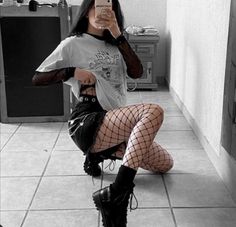 Cute Fits With Fishnets, Fishnets Outfit, Fishnet Outfits, Fish Net Tights Outfit