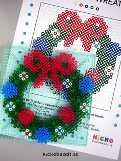 Christmas wreath - Fuse Beads Printable Template Aquabeads Templates Free, Christmas Bead Patterns, Perler Beads Ideas Christmas, Christmas Iron Beads, Perler Christmas Ornaments, Mini Fuse Bead Patterns, Perler Bead Frame, Christmas Fuse Beads, Perler Bead Christmas Patterns