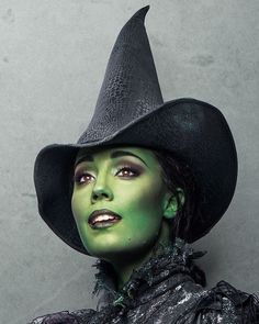 Wicked Elphaba Costume, Elphaba Costume Halloween, Wicked Makeup Elphaba, Wicked Witch Makeup Wizard Of Oz, Wicked Witch Of The West Make Up, Wicked Halloween Costume, Elphaba Halloween Costume, Wicked Witch Of The West Costume, Wicked Witch Makeup