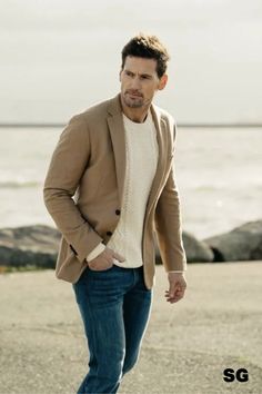 Sport Coat And Jeans, Sports Coat And Jeans, Outfits Quotes, Blazers For Men Casual, Luxury Jeans, Blazer Outfits Men, Smart Casual Menswear, Mens Business Casual Outfits