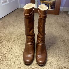 Ugg Women Chestnut Australia 1942 Maxine Leather Wedge Boots Size 8. The Boots Have No Major Flaws, Just Normal Tiny Scuffs Otherwise In Great Condition. These Are My Boots. Brown Leather Wedge Heel Boots, Leather Wedge Heel Boots For Winter, Brown Wedge Heel Boots For Winter, Brown Wedge Heel Boots For Fall, Classic Leather Wedge Boots With Round Toe, Brown Wedge Heel Boots, Medium Width, Brown Leather Wedge Boots, Shoes Ugg, Leather Wedges