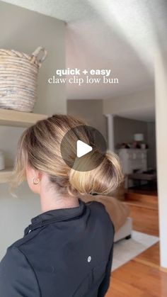 Bun With Small Claw Clip, Bun With A Claw Clip, Bun With Claw Clip, Claw Clip Bun, Hair Tricks, Low Bun Hairstyles, Low Bun, Everyday Hairstyles, Juicing Recipes