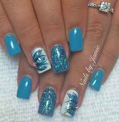 French Tip Acrylic Nails With Nail Art, Summer Nails 2023 Turquoise, Fun Gel Nails Ideas Summer, Cute Square Acrylic Nails Short Spring, Diamond Nail Designs Short Nails, Nails Inspiration For Birthday, Finger Nails Colors, Acrylic Nail Designs Teal, Summer Nails 2023 Color Trends Square