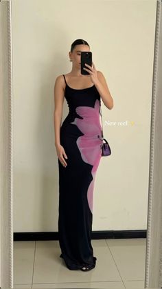 Longue Wear Outfits, Lisbon Aesthetic Outfits, Long Fitted Dress Outfit, Night Out Looks Summer, Thanksgiving Outfits, Perfect Thanksgiving, Casual Day Outfits, Fashion Attire, Thanksgiving Outfit