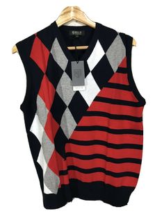 Men’s Rule 18 By Bobby Jones Argyle/Striped color block designed vest New with tags Size:Slim Fit Large Premium quality soft material:95%Cotton-5%Cashmere Beautiful design Comes from smoke&Pet free home with fast shipping Measurements Armpit to armpit approximately:21.1/2” Length from shoulder to bottom approximately:26.1/2” Color might be slightly different than pictures because of the light effect Thank you all happy shopping Mens Sweater, Vests Mens, Light Effect, Soft Material, Sweater Outfits, Beautiful Design, Color Block, Happy Shopping, Sleeveless Top