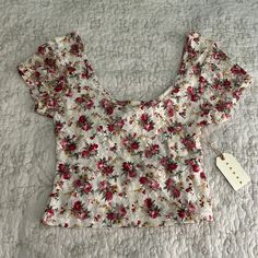 Super Cute Floral/Lace Crop Top From Forever 21. New With Tag. Never Worn. Cute Floral Print Crop Top For Summer, Summer Floral Print Crop Top With Short Sleeves, Summer Floral Print Short Sleeve Crop Top, Floral Print Short Sleeve Crop Top For Summer, Vacation Crop Top With Floral Print And Stretch Fit, Floral Print Stretch Crop Top For Vacation, Stretch Floral Print Crop Top For Vacation, Trendy Stretch Crop Top With Floral Print, Forever 21 Summer Crop Top For Spring