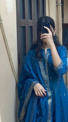 Traditional Simple Kurta Designs, Simple Kurti Designs, Trendy Dress Outfits, Simple Pakistani Dresses, Casual Day Outfits